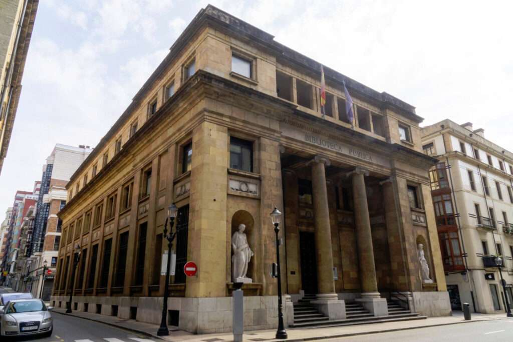 Museo y Casa Natal de Jovellanos